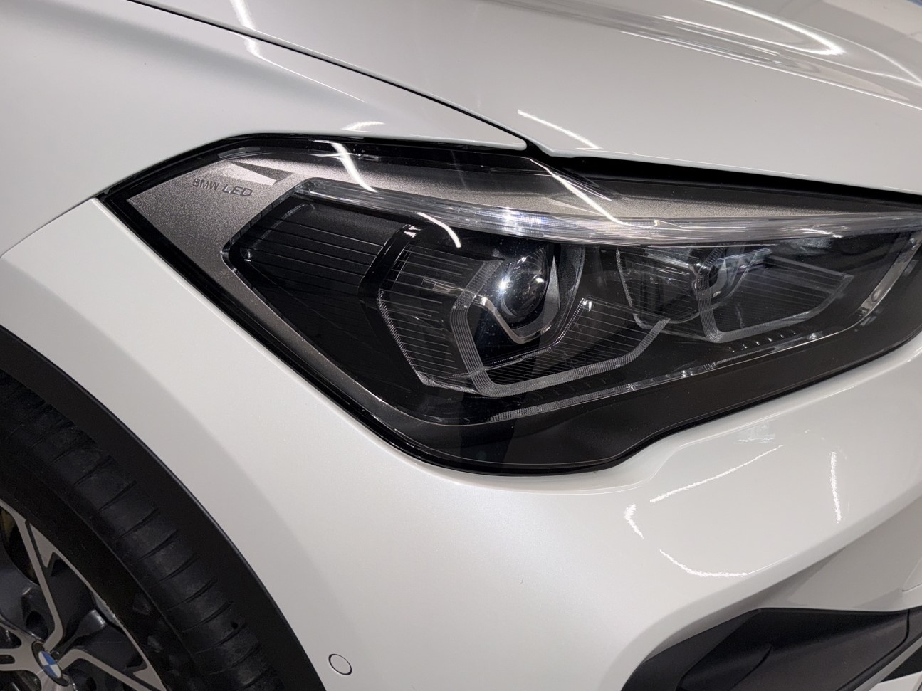 BMW X1 xDrive 20d xLine-image-18