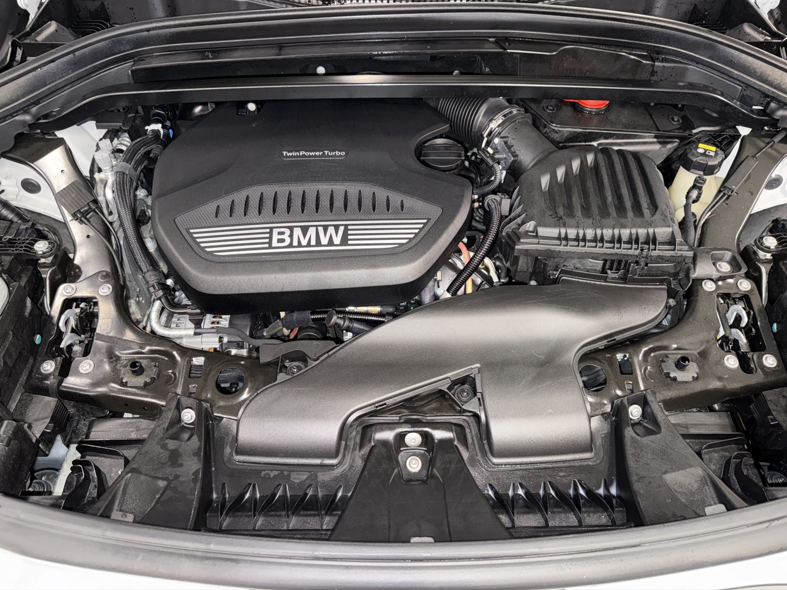 BMW X1 xDrive 20d xLine-image-22