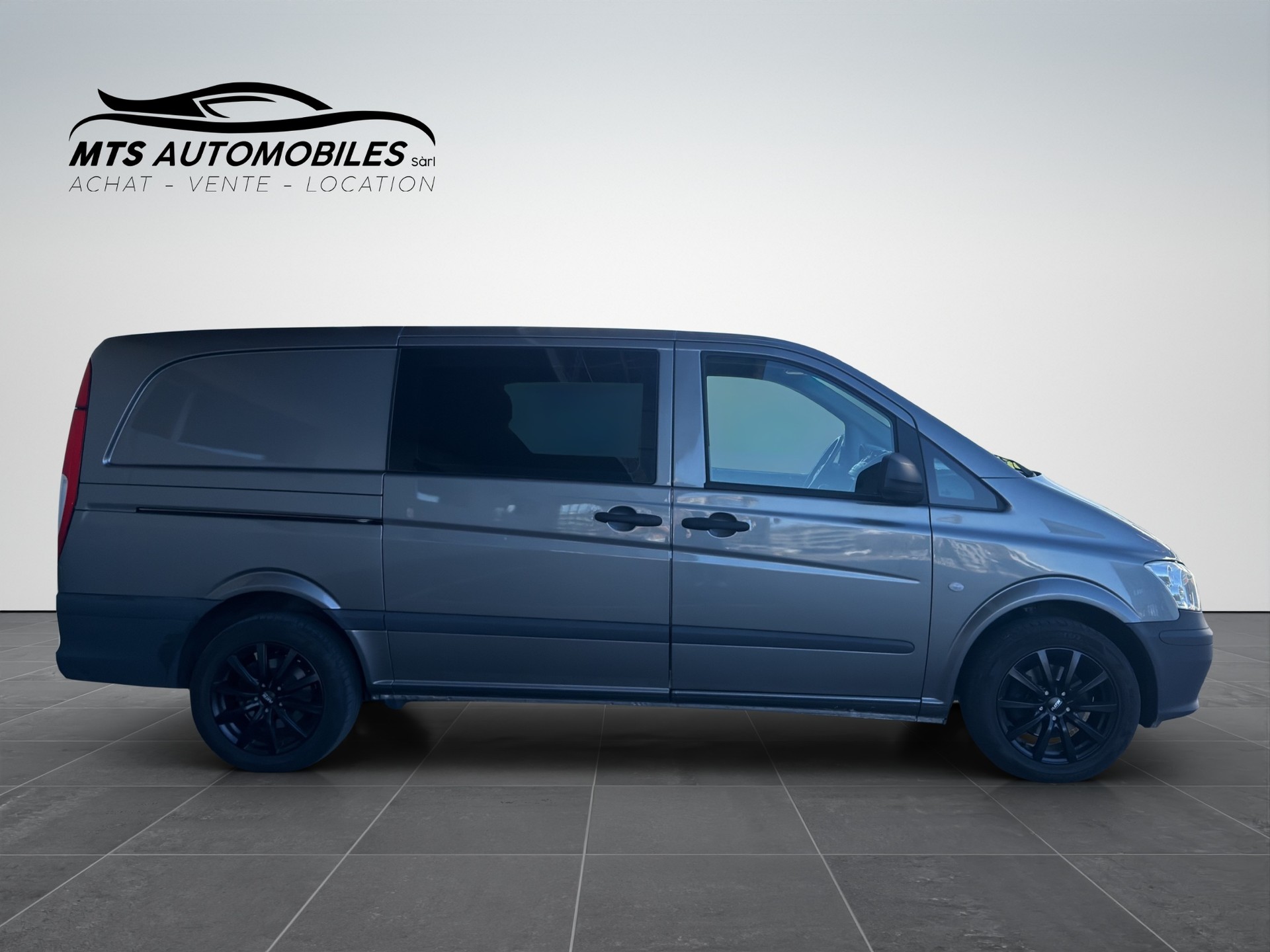 MERCEDES-BENZ Vito 113 CDI Mixto-image-6