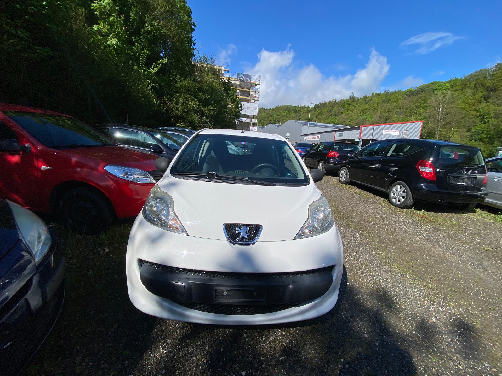 PEUGEOT 107 1.0 Trendy-image-1