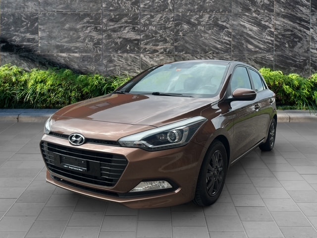 HYUNDAI i20 1.0 T-GDi Amplia