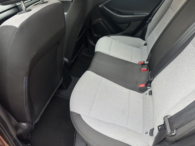 HYUNDAI i20 1.0 T-GDi Amplia-image-13
