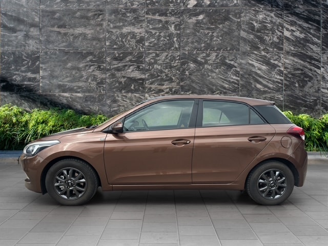HYUNDAI i20 1.0 T-GDi Amplia-image-3