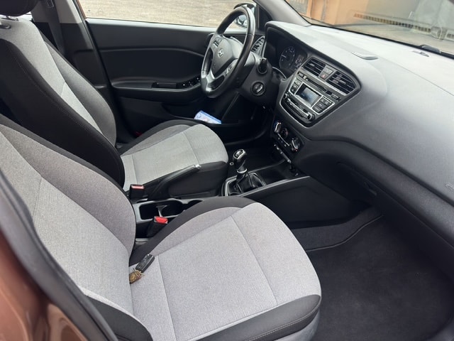HYUNDAI i20 1.0 T-GDi Amplia-image-7