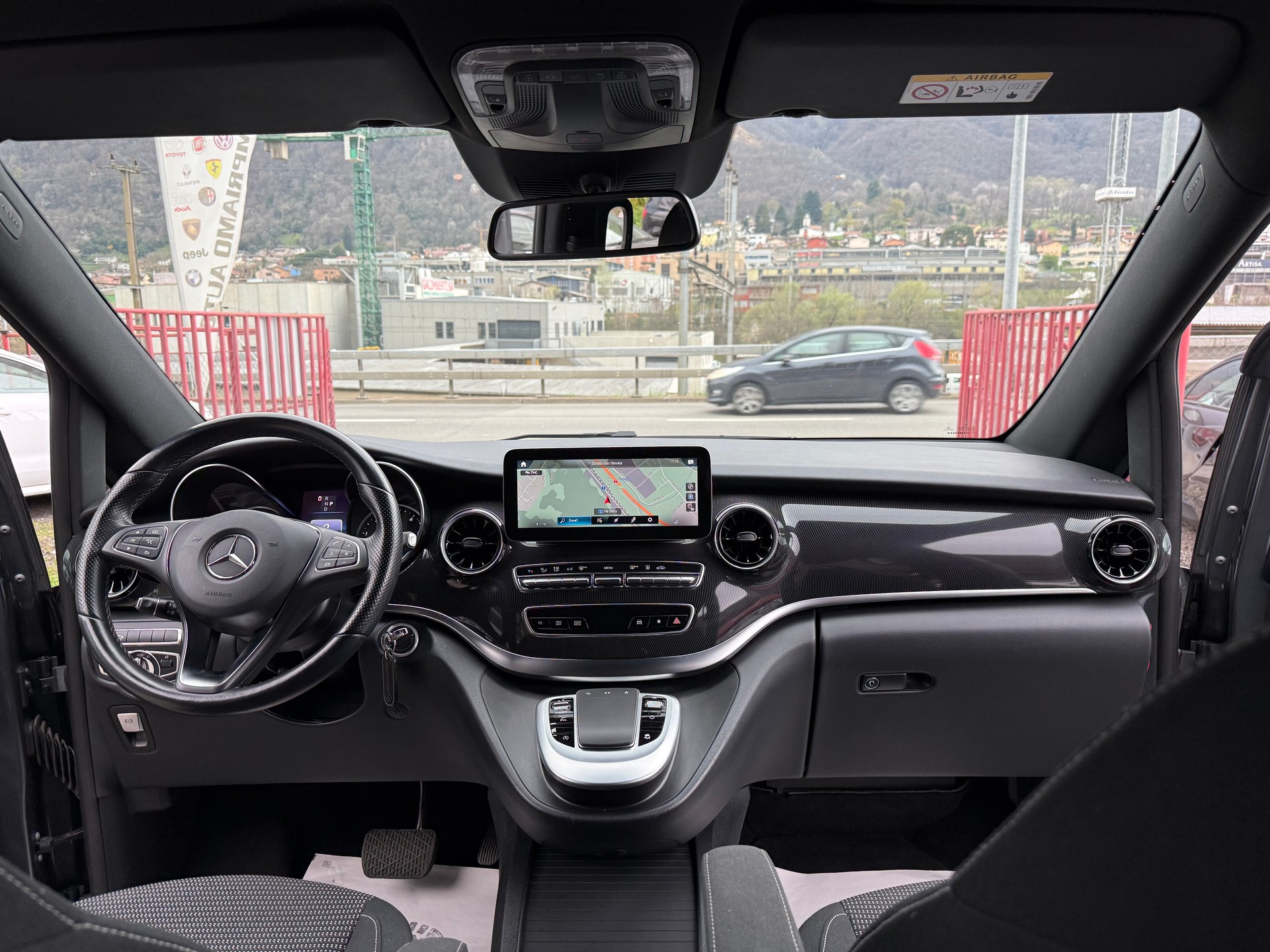 MERCEDES-BENZ V 250 d lang Trend 8 POSTI 4Matic 9G-Tronic-image-5