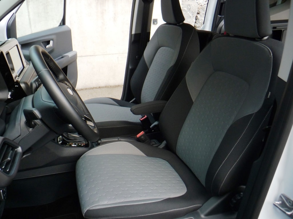 FORD Tourneo Courier 1.0 EcoBoost Titanium Automat-image-4