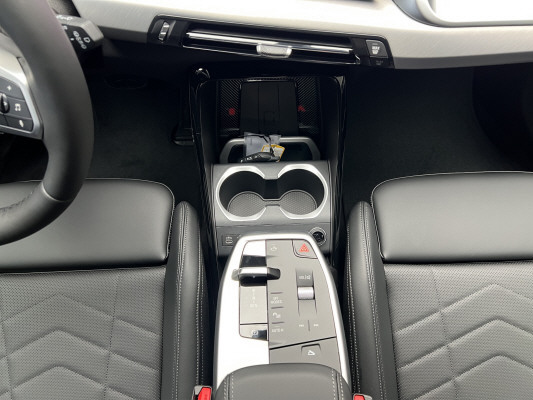 BMW X1 xDrive 25e M Sport-image-10