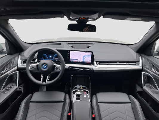 BMW X1 xDrive 25e M Sport-image-11