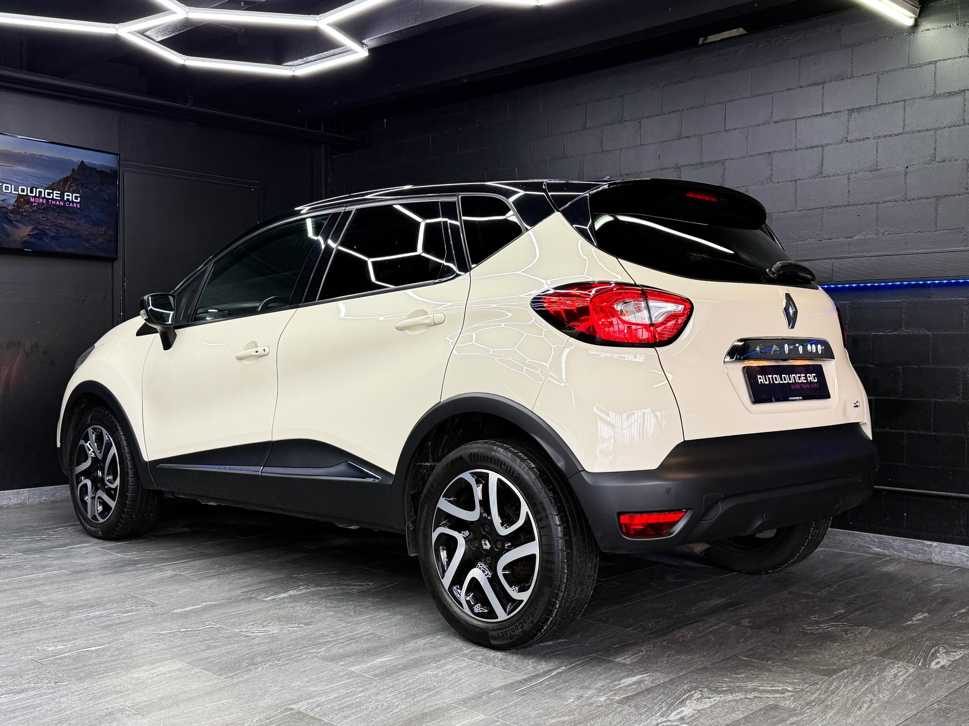 RENAULT Captur 1.5 dCi Privilège-image-4
