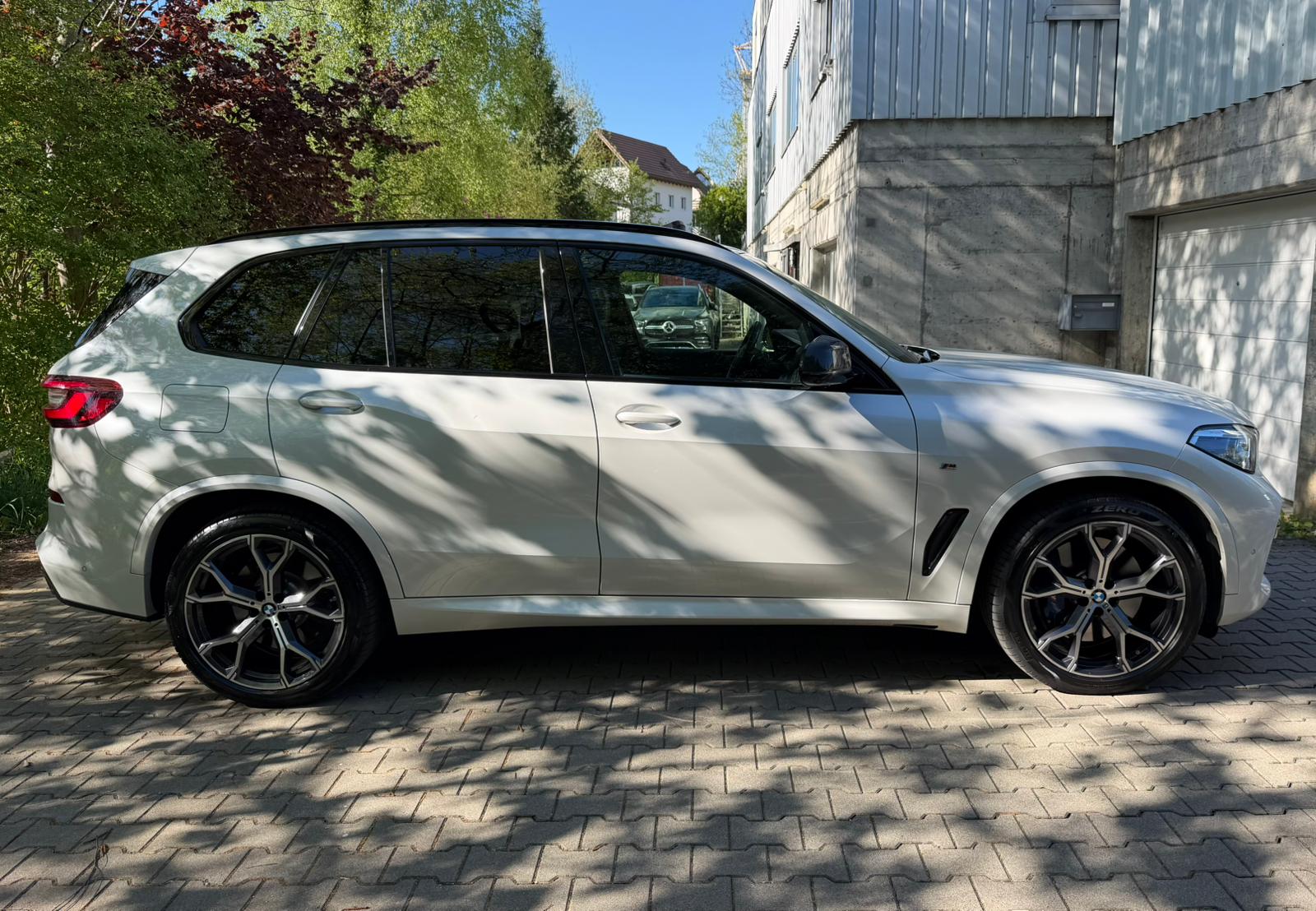 BMW X5 xDrive45e M Sport Steptronic-image-6