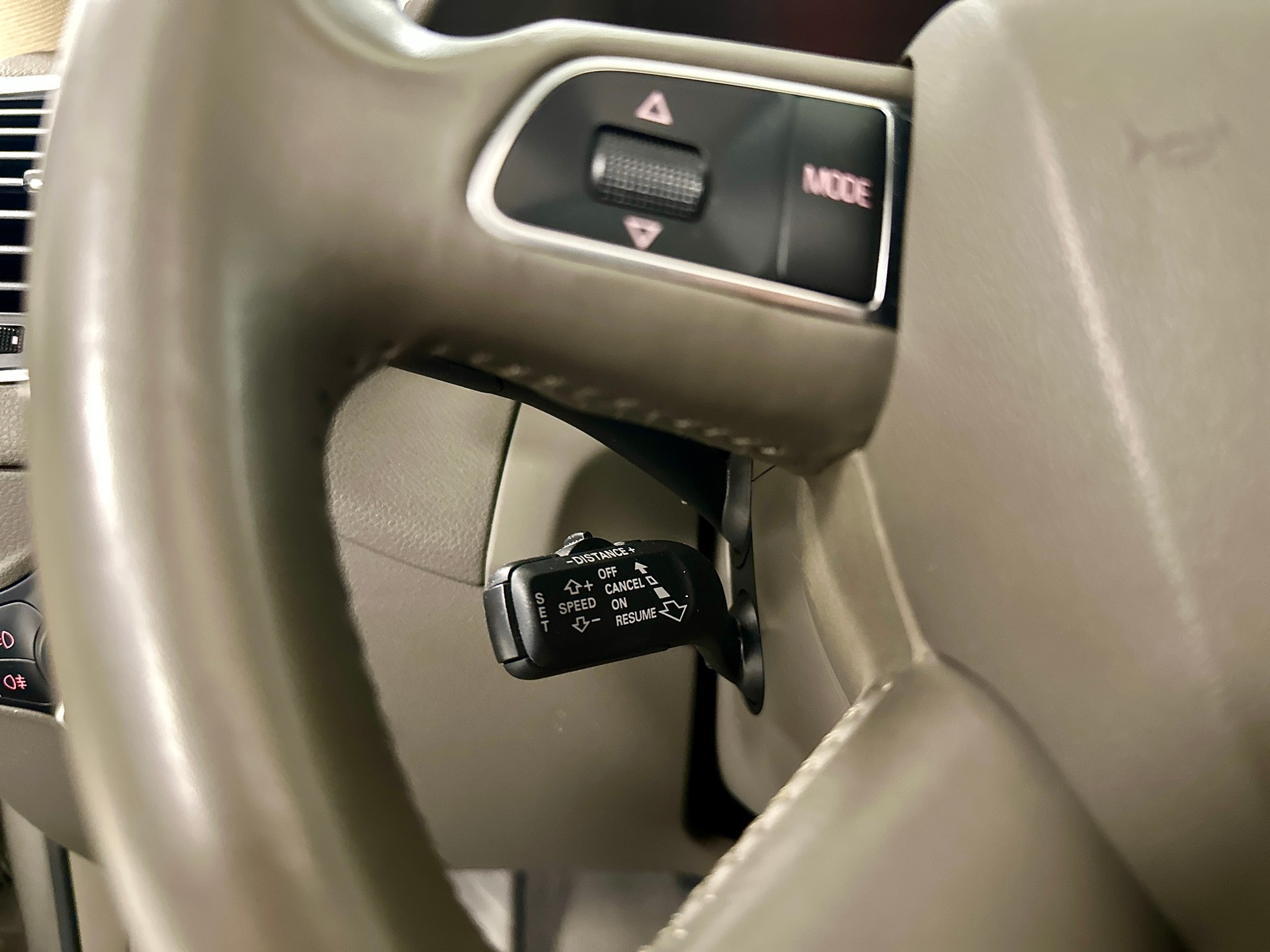 AUDI Q5 2.0 TFSI quattro S-tronic-image-27