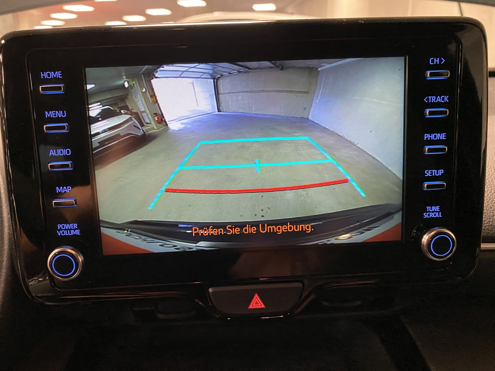 TOYOTA YARIS Cross 1.5 VVT-i HSD-image-15