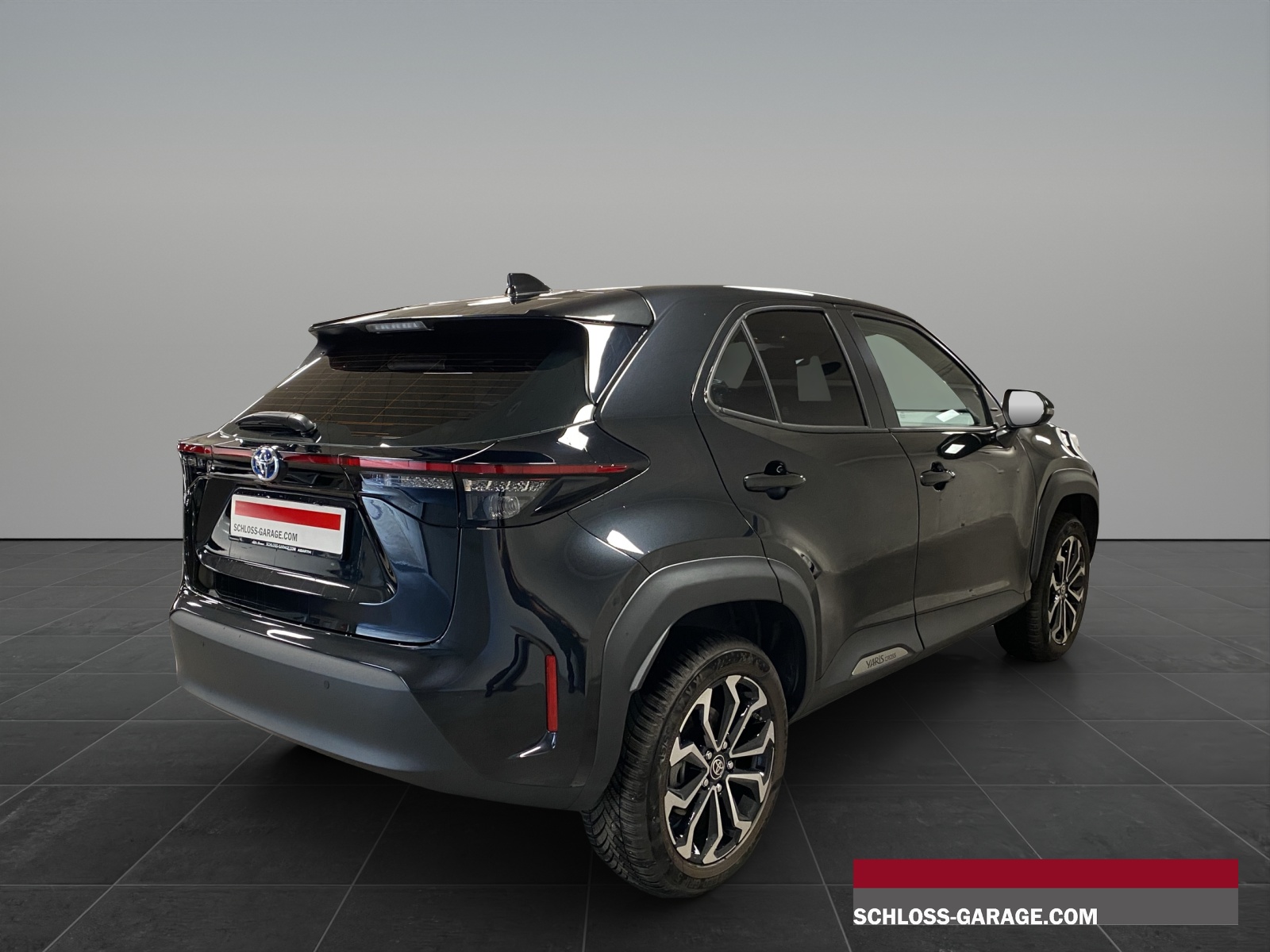 TOYOTA YARIS Cross 1.5 VVT-i HSD-image-6