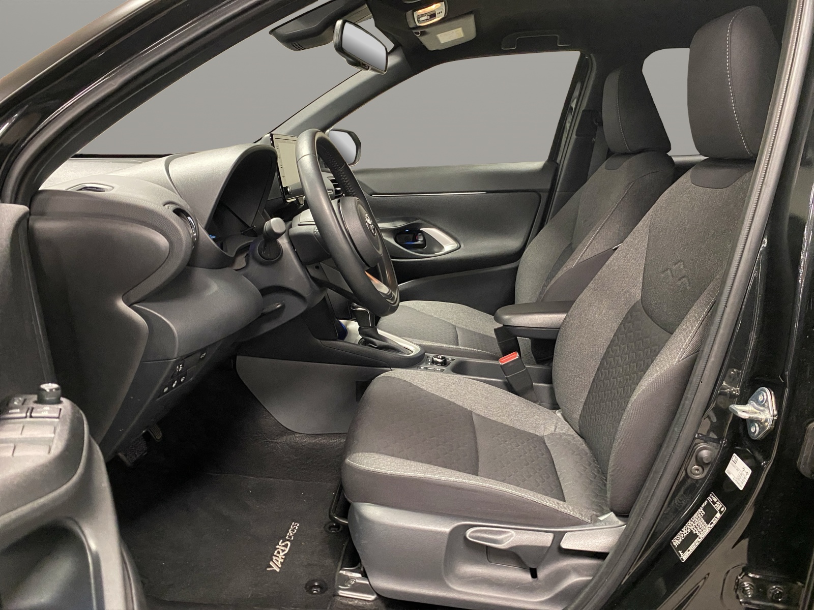 TOYOTA YARIS Cross 1.5 VVT-i HSD-image-10