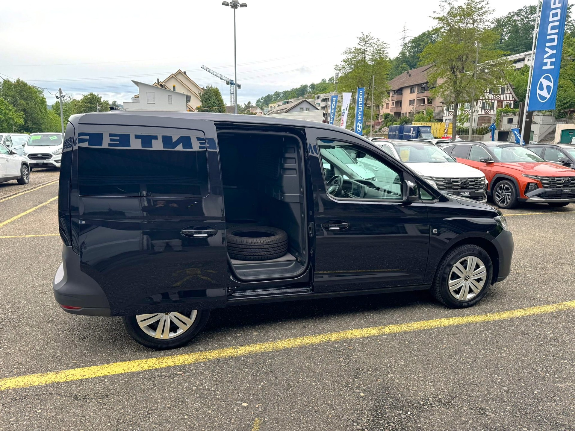 VW Caddy Cargo 2.0TDI DSG-image-6
