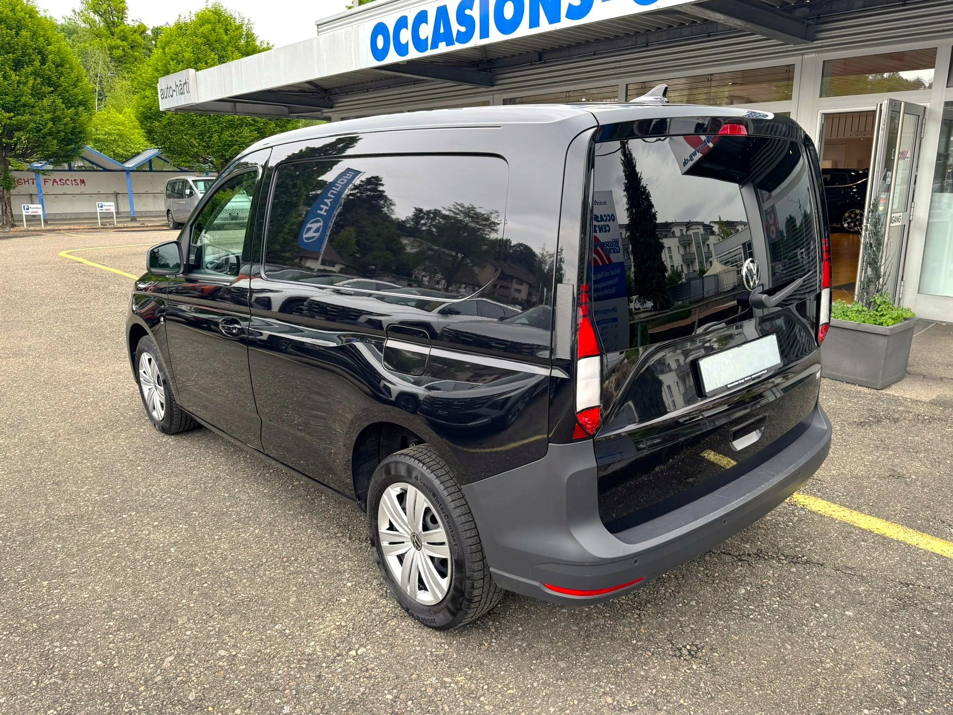 VW Caddy Cargo 2.0TDI DSG-image-12