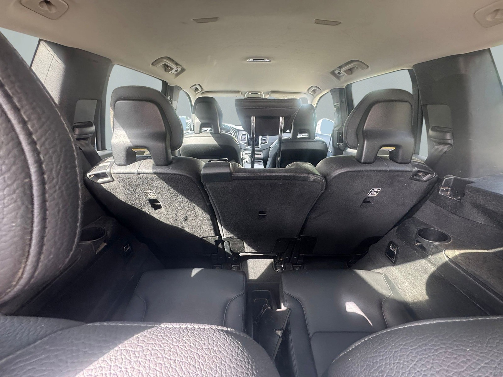 VOLVO XC90 D5 AWD Momentum Geartronic-image-4