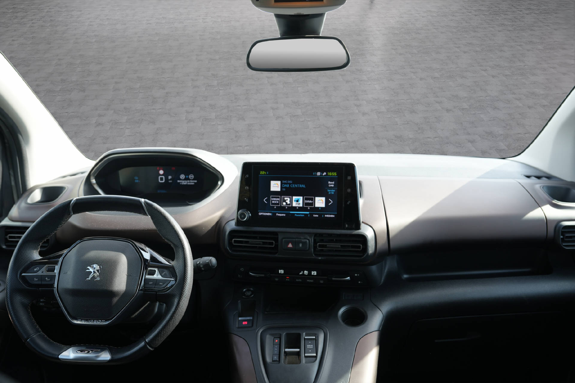 PEUGEOT Rifter e-GT-image-8