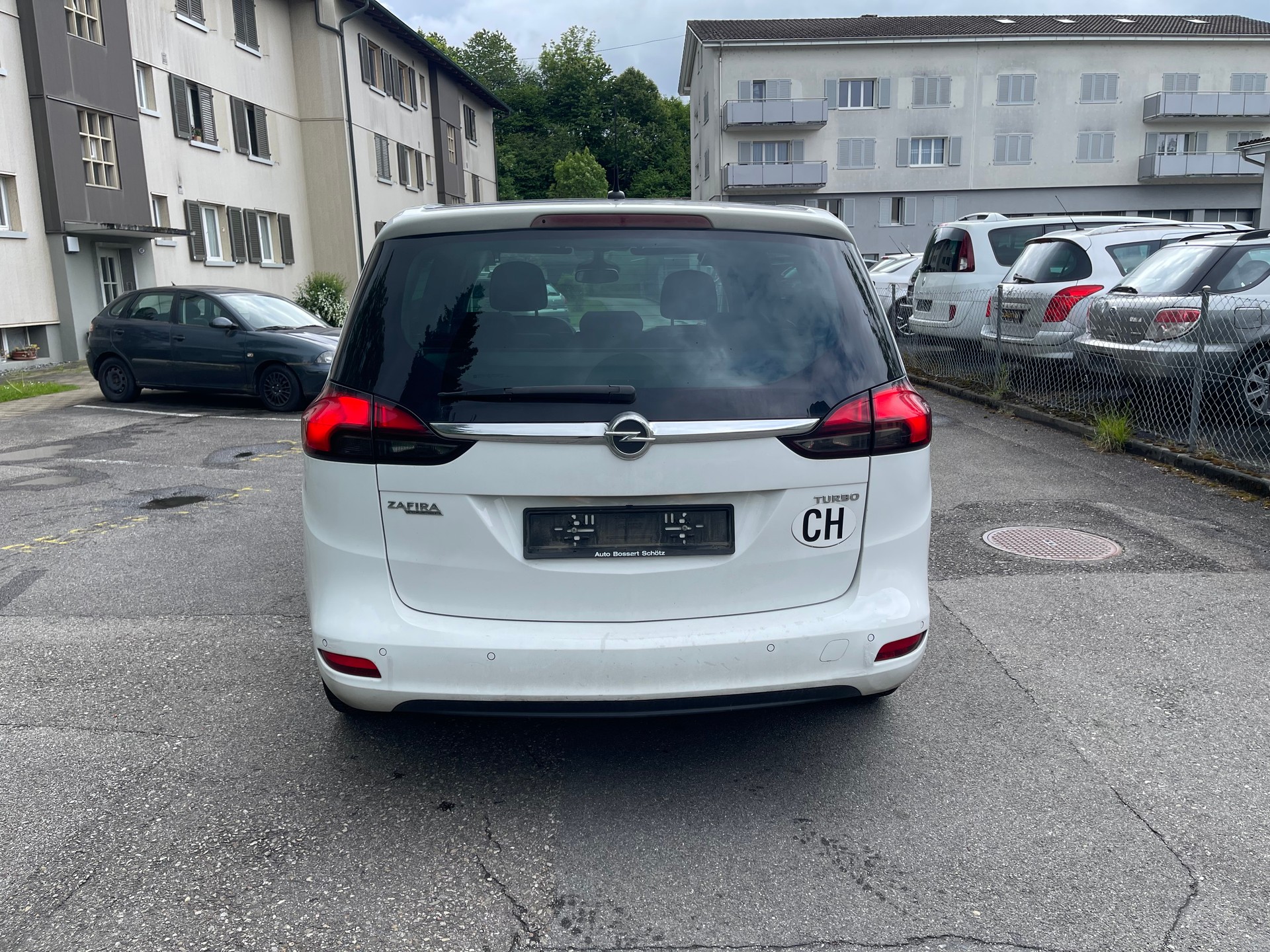 OPEL Zafira Tourer 1.4i 16V Enjoy-image-3