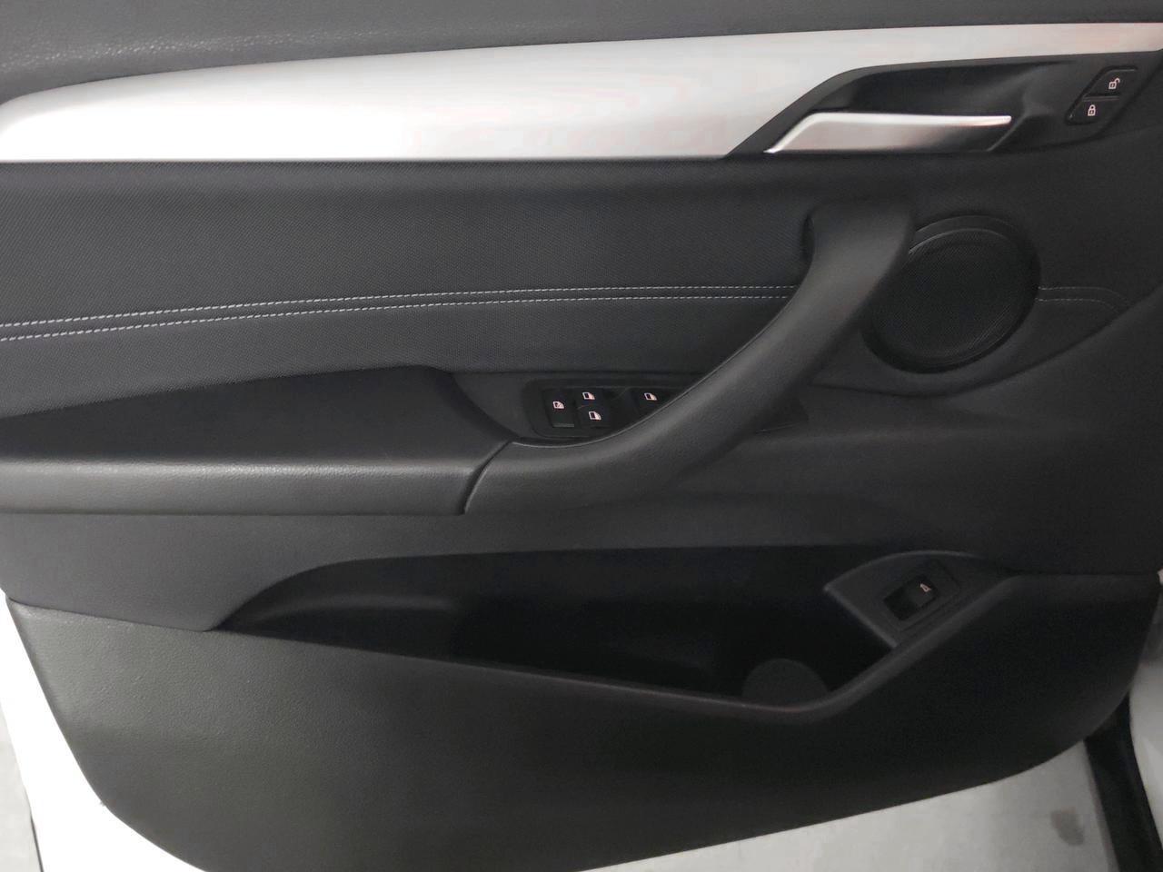 BMW X2 18i sDrive-image-18