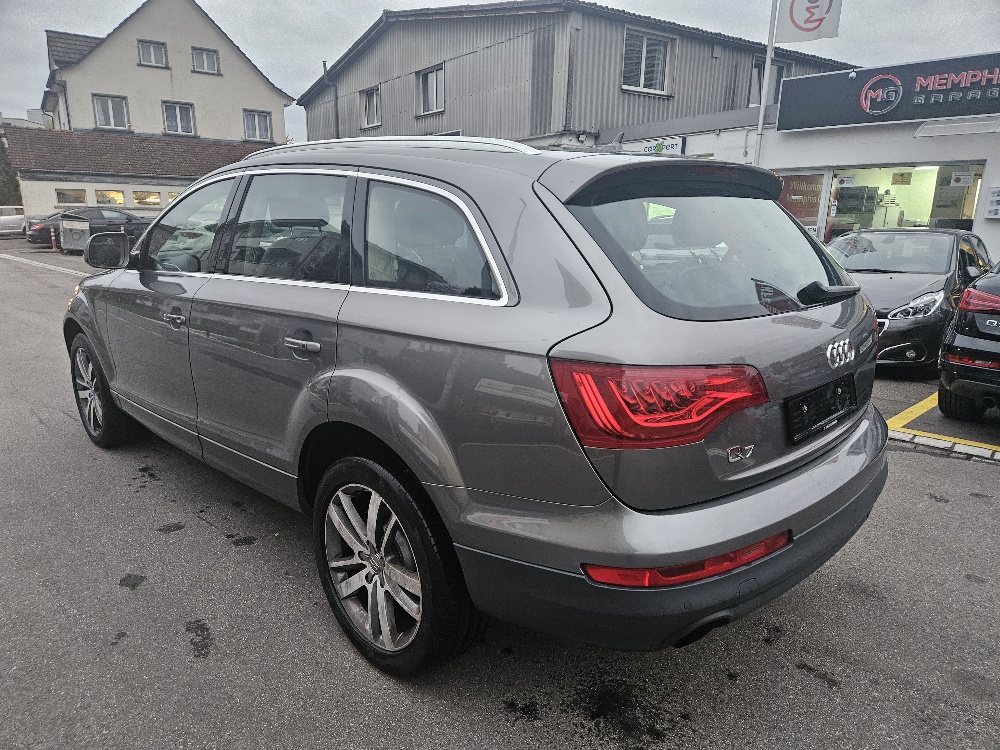AUDI Q7 3.0 TFSI quattro tiptronic-image-6