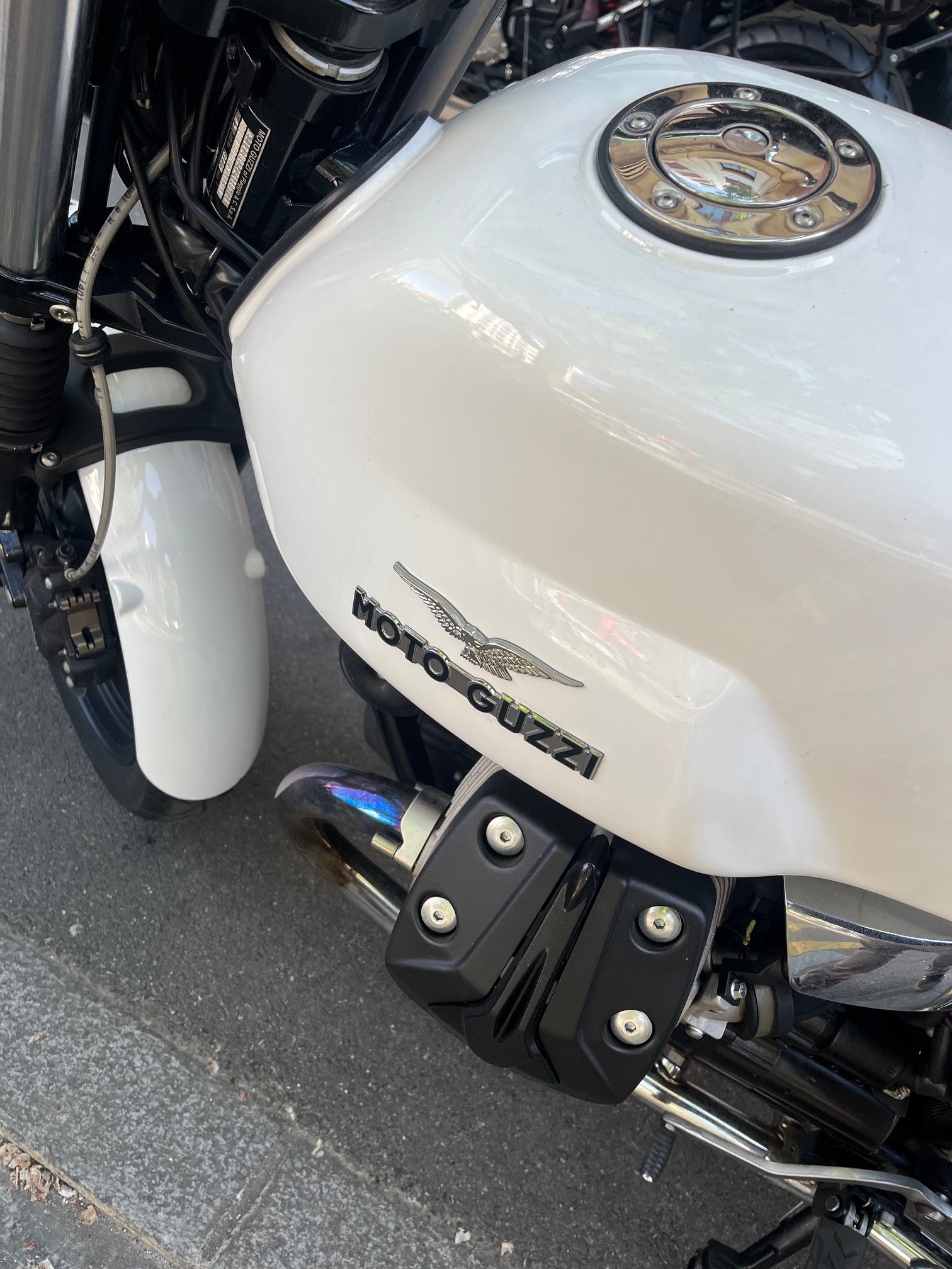 MOTO GUZZI V7-image-7