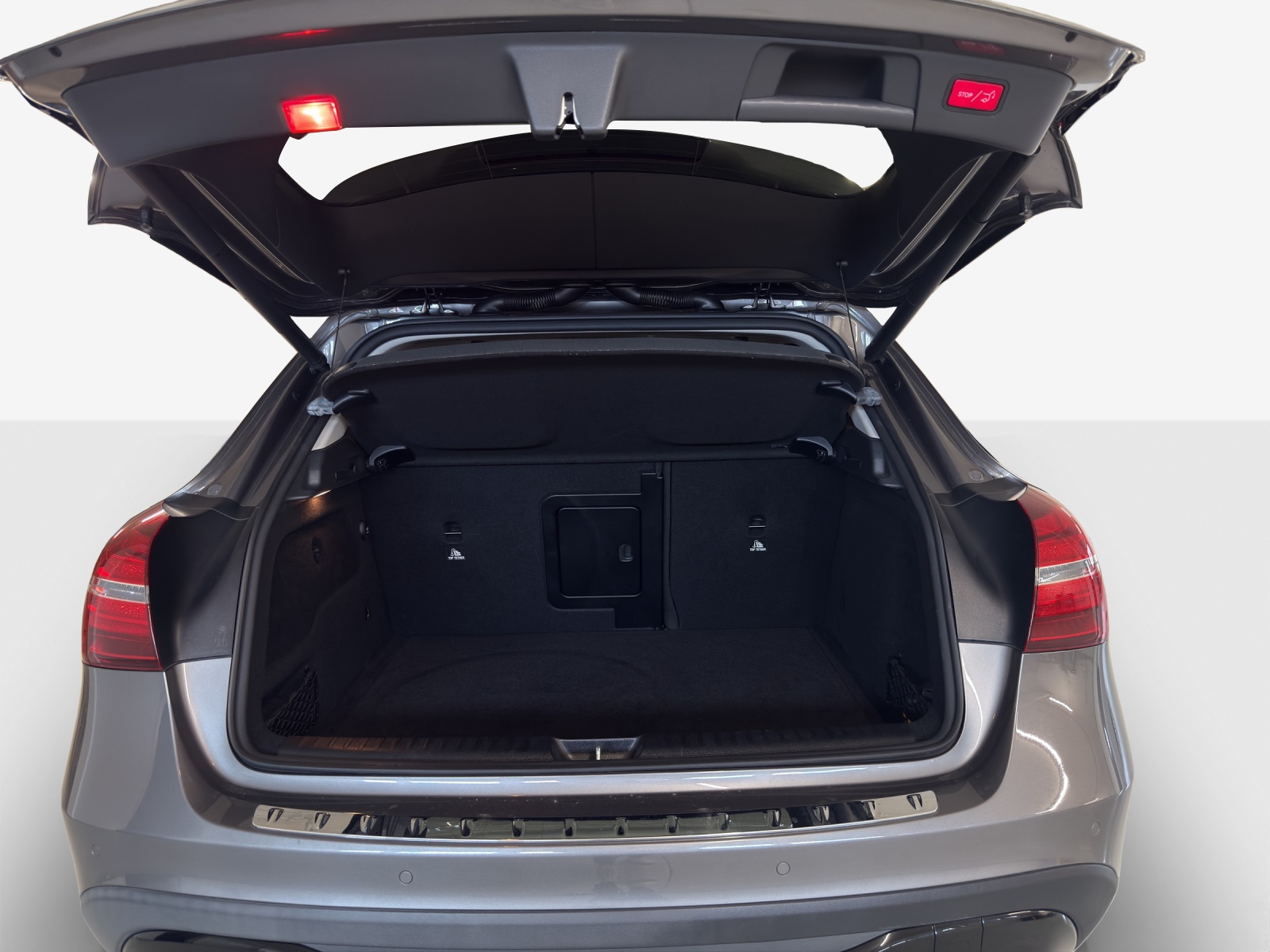 MERCEDES-BENZ GLA 250 Urban 4Matic 7G-DCT-image-12
