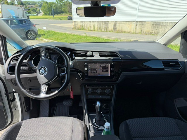 VW 2.0 TDI SCR Comfortline DSG-image-4