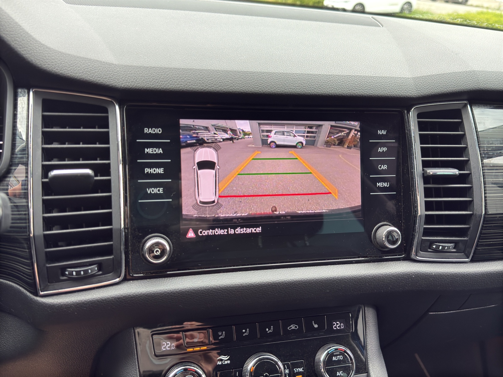 SKODA Kodiaq 2.0 TDI CR Style 4x4 DSG-image-31
