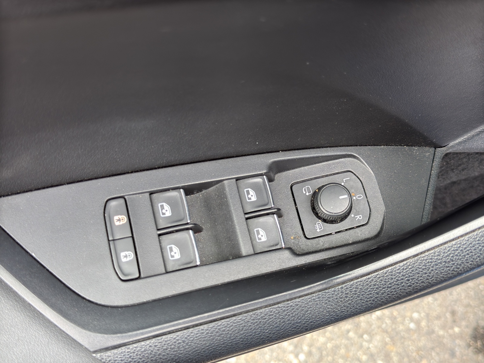 SKODA Kodiaq 2.0 TDI CR Style 4x4 DSG-image-25