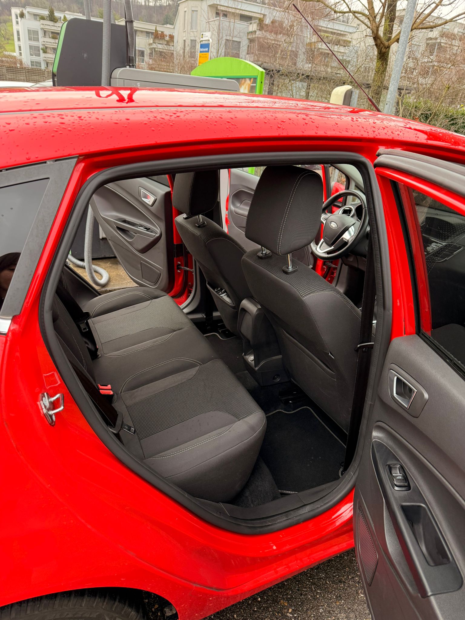FORD 1.0 EcoB 100 Trend-image-4