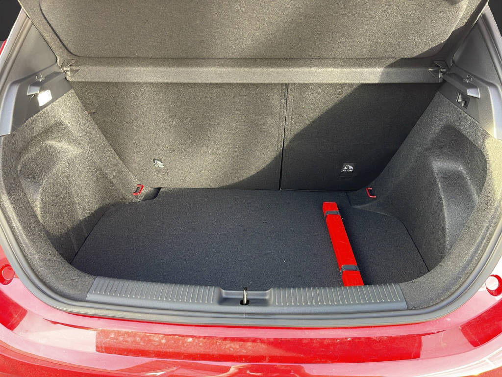 MG 3 1.5 Hybrid Luxury-image-8