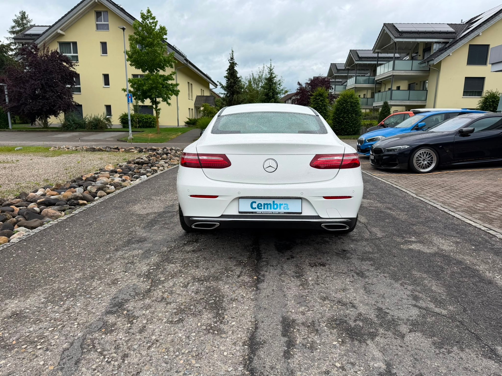 MERCEDES-BENZ E 220 d Coupé Avantgarde 9G-Tronic-image-4