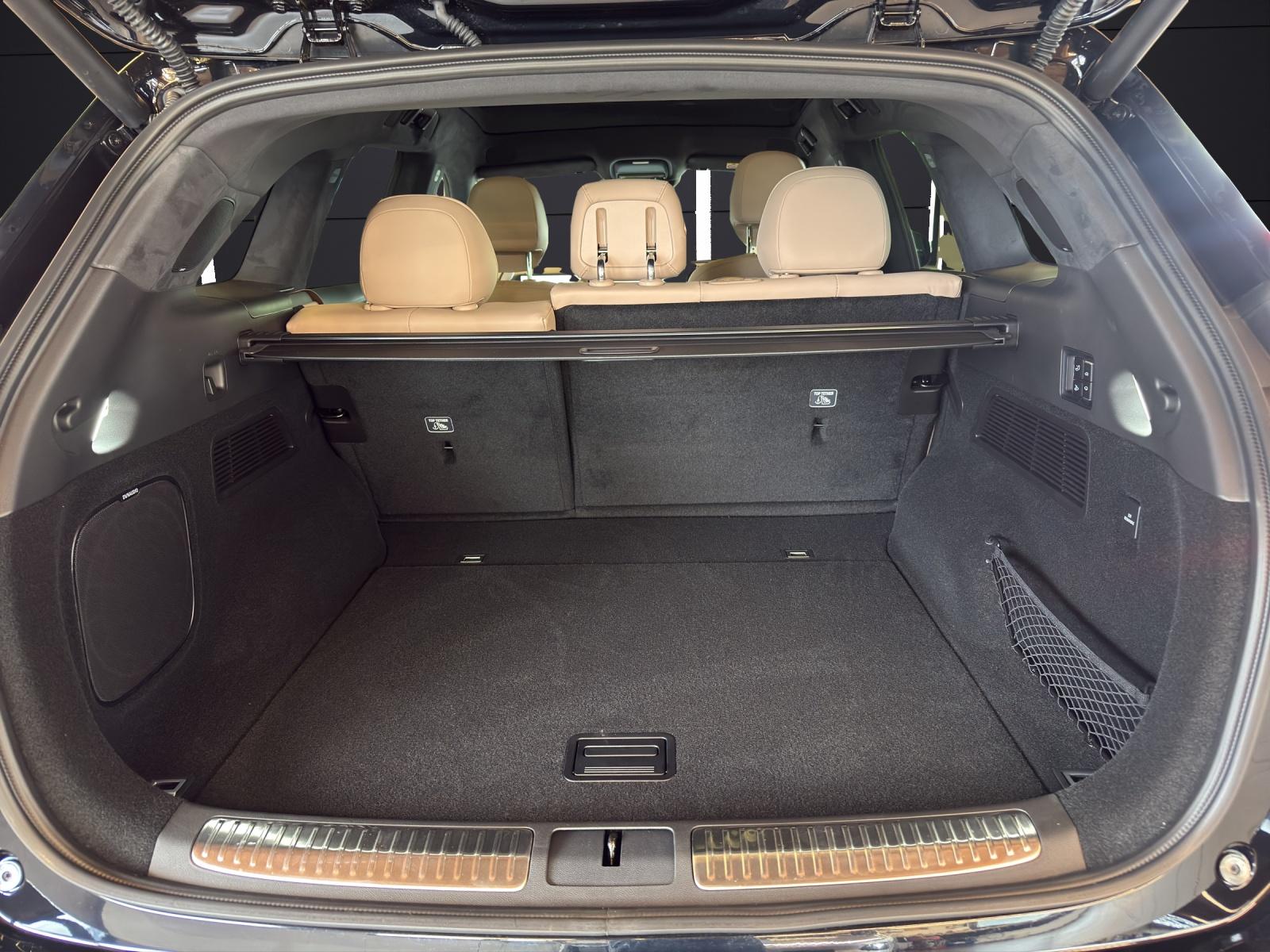 XPENG G9 Performance AWD-image-13