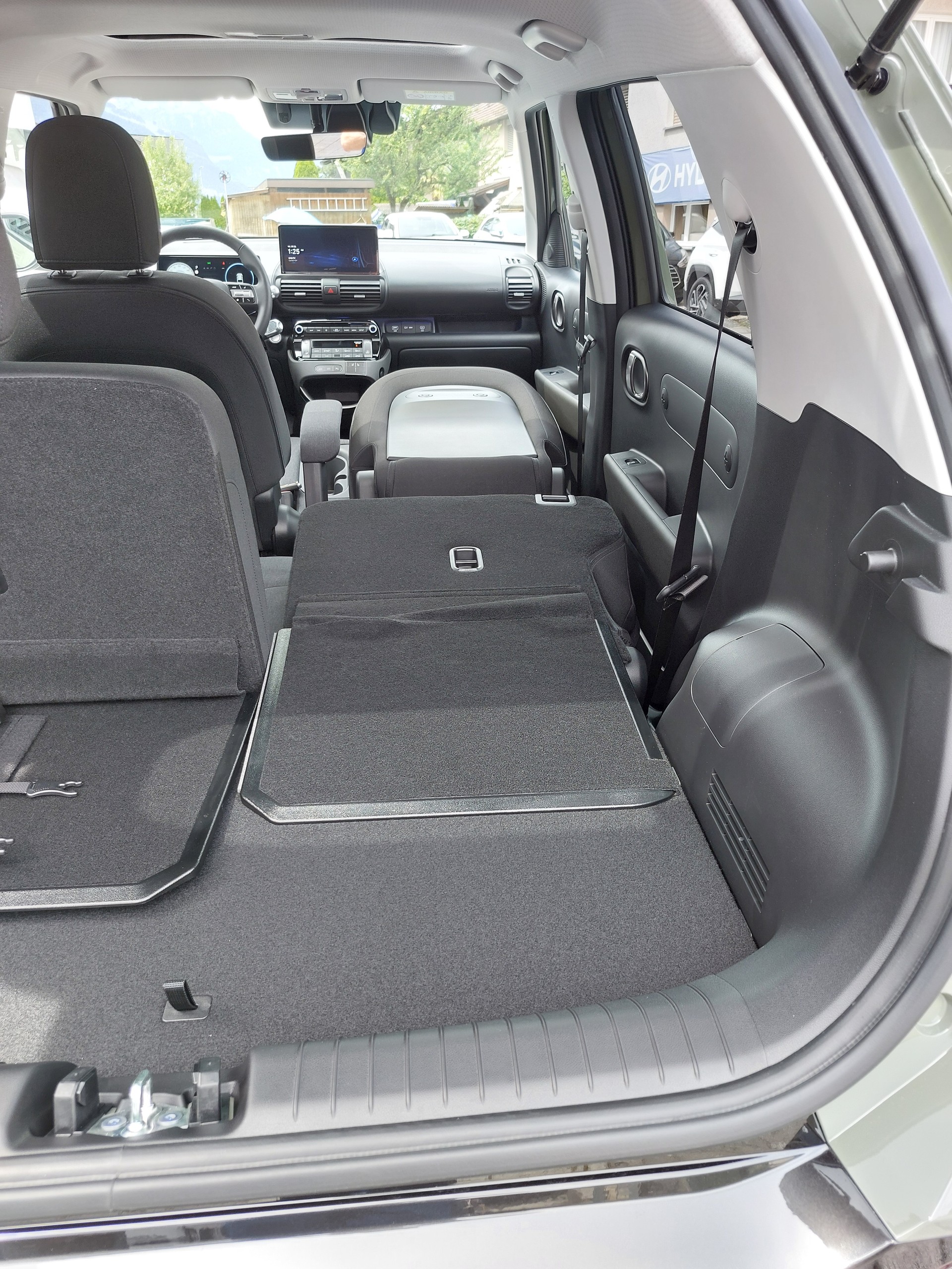 HYUNDAI Inster 49kWh Vertex-image-13