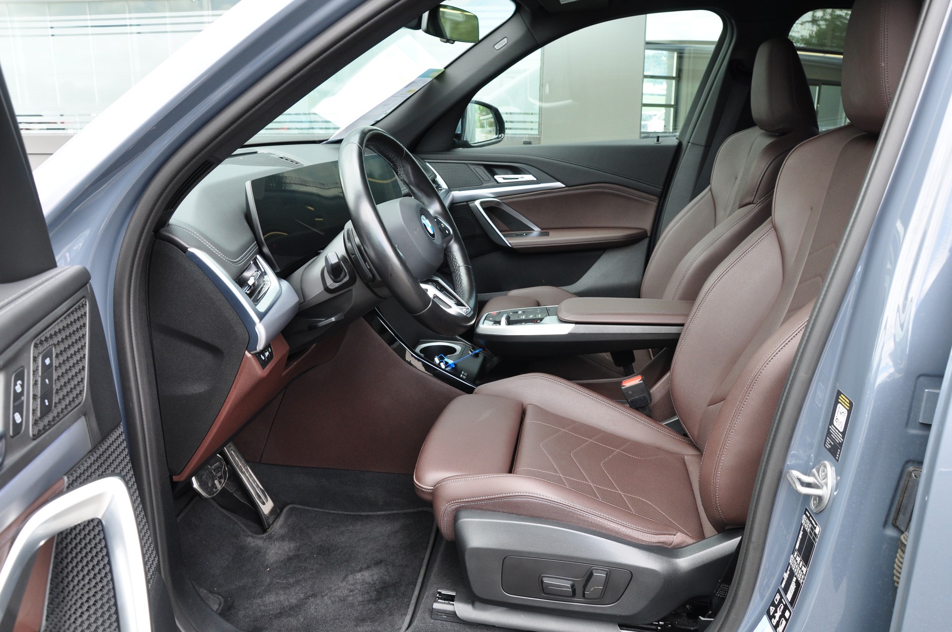 BMW X1 xDrive 23d 48V M Sport-image-12