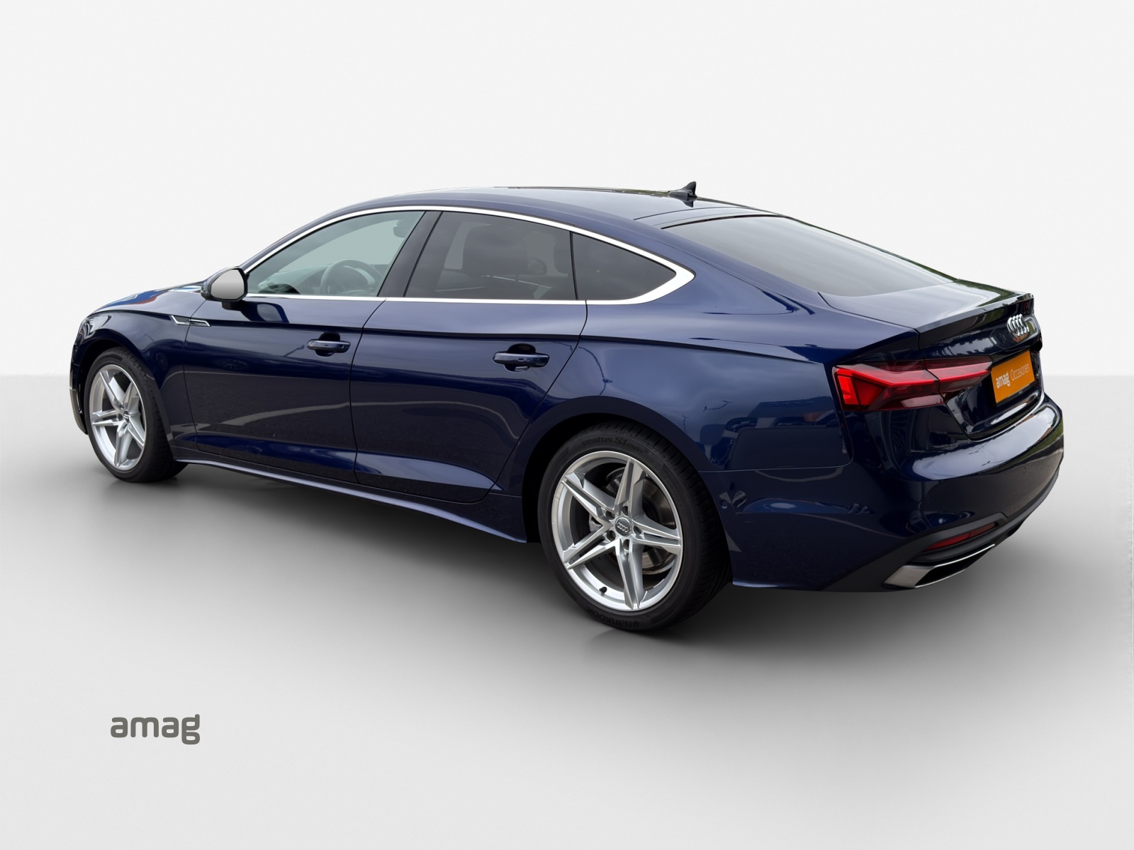 AUDI A5 Sportback 40 TFSI S-tronic quattro-image-2