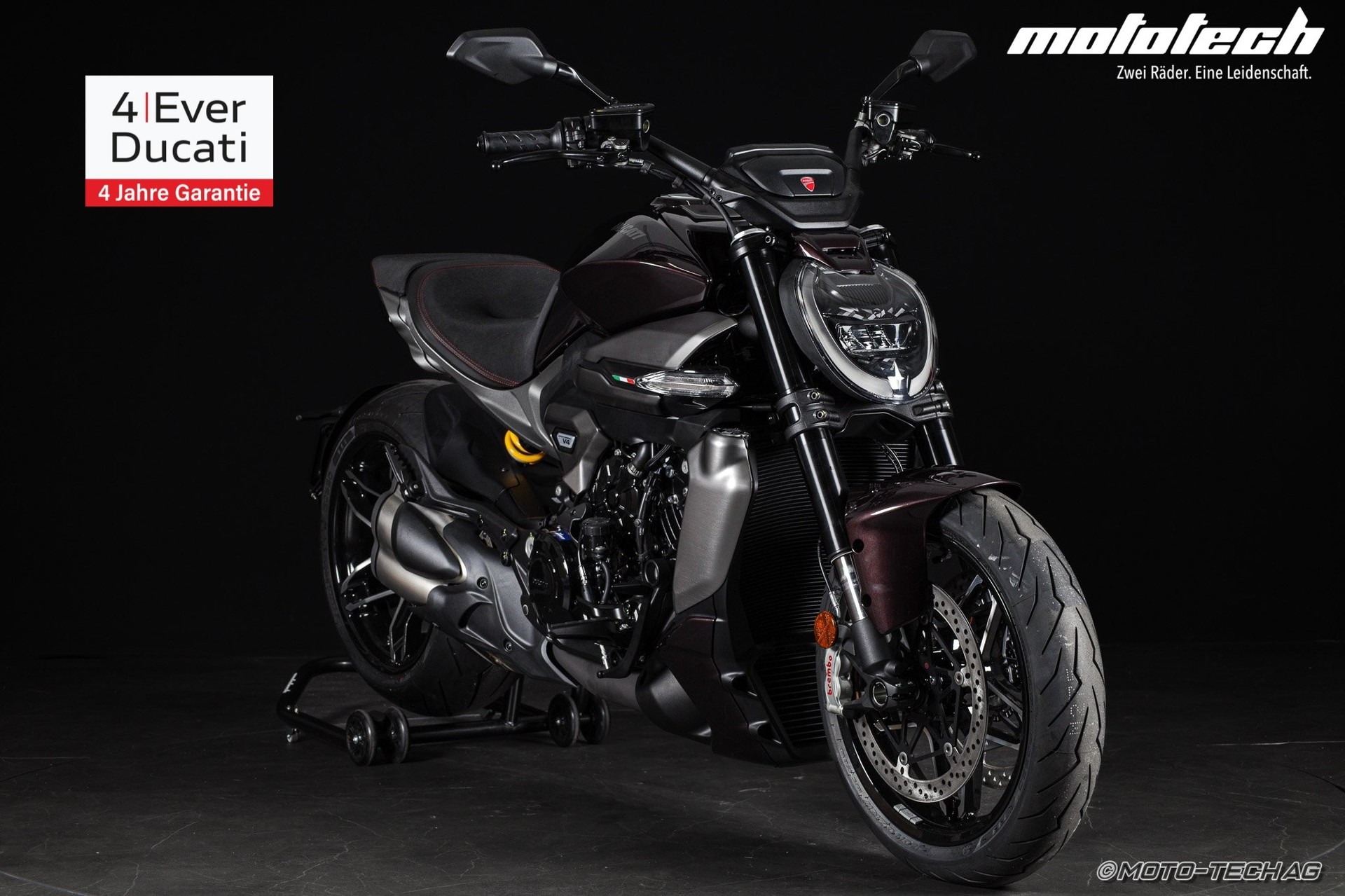 DUCATI X Diavel V4 / 4 JAHRE GARANTIE-showroom-element-1