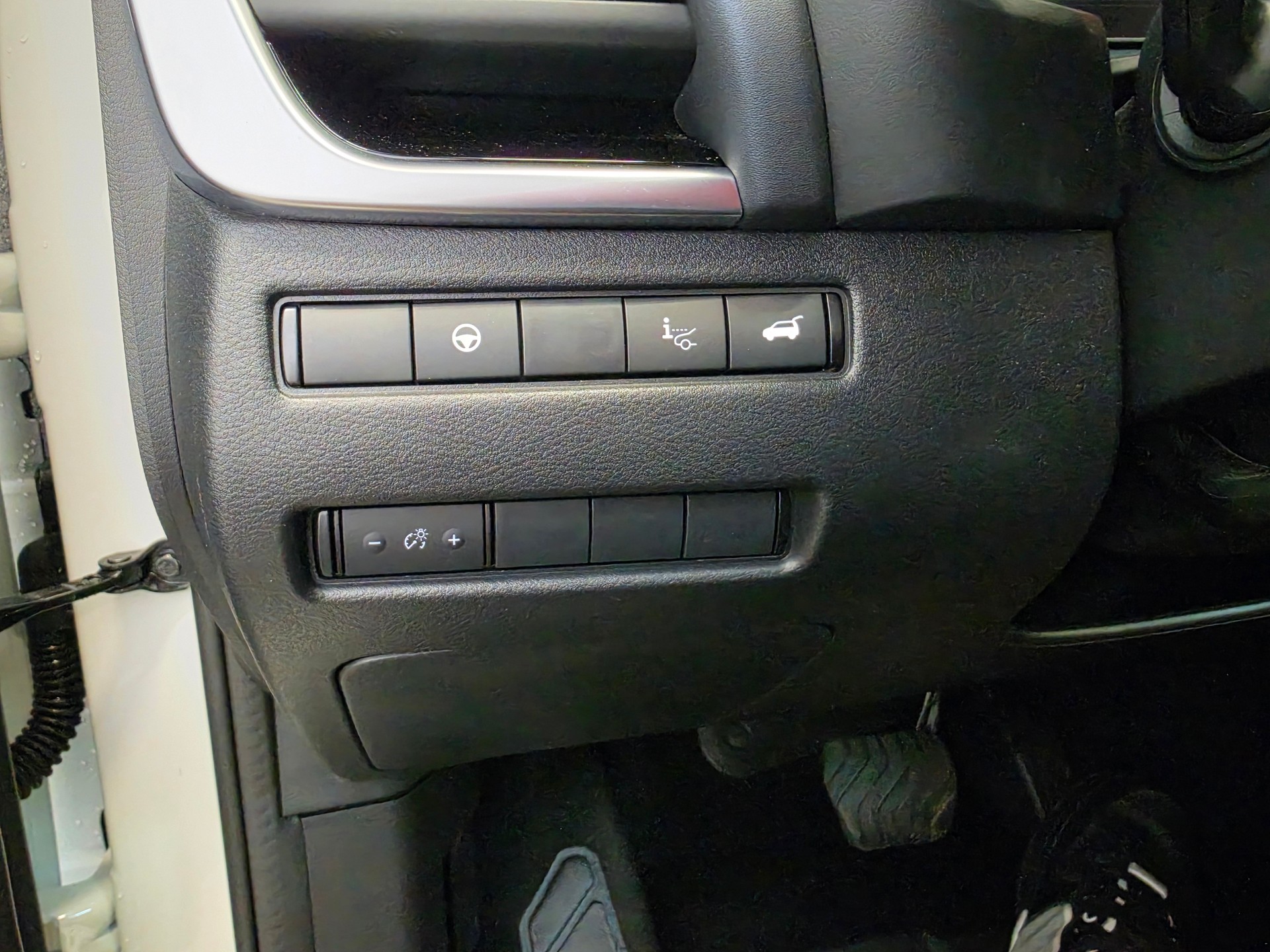 NISSAN Qashqai 1.5 VC-T e-Power Tekna+-image-18