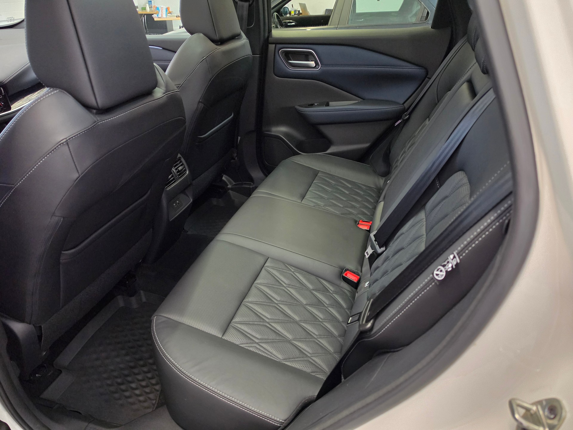 NISSAN Qashqai 1.5 VC-T e-Power Tekna+-image-4