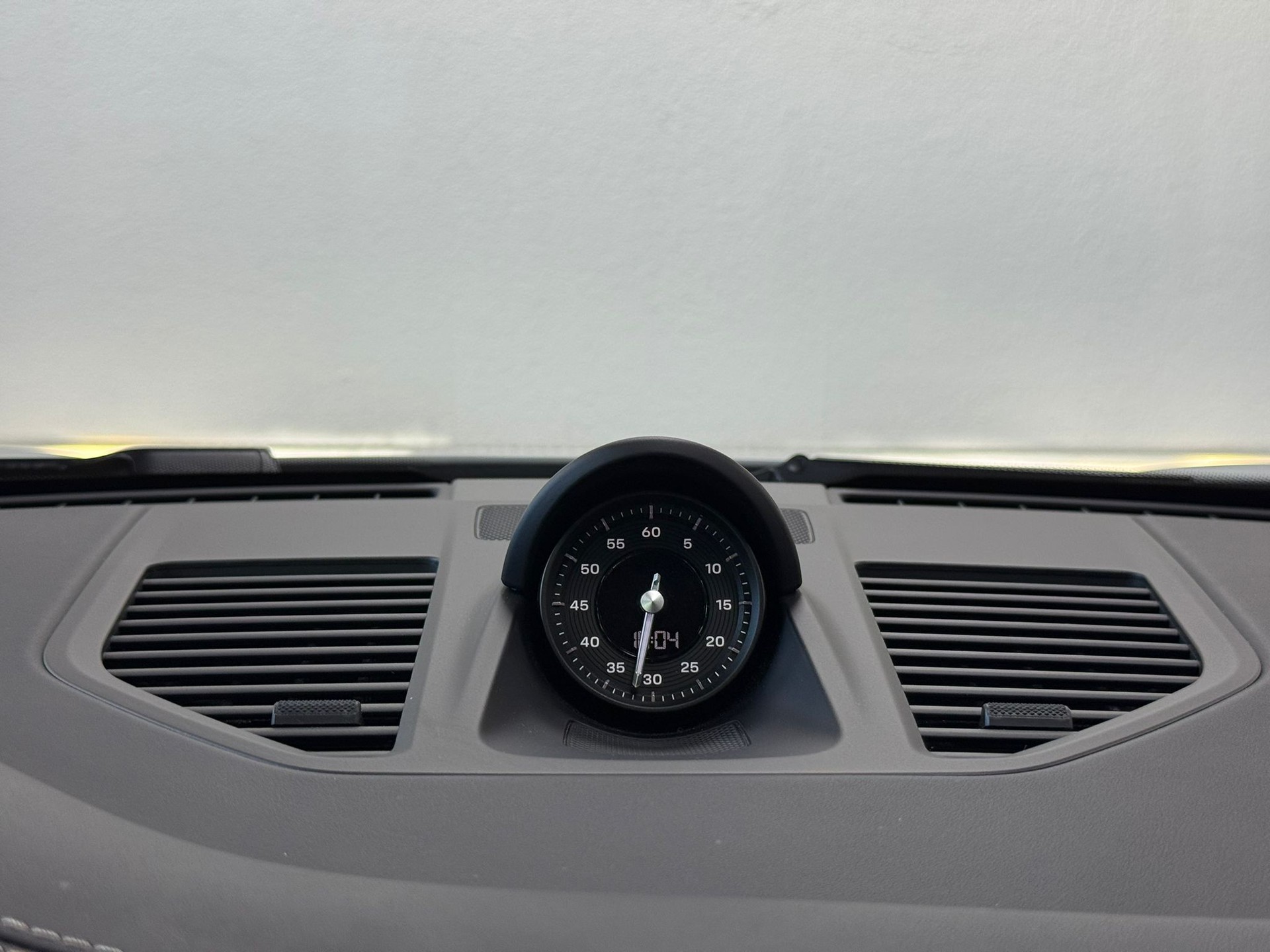 PORSCHE 911 Carrera GTS PDK-image-29
