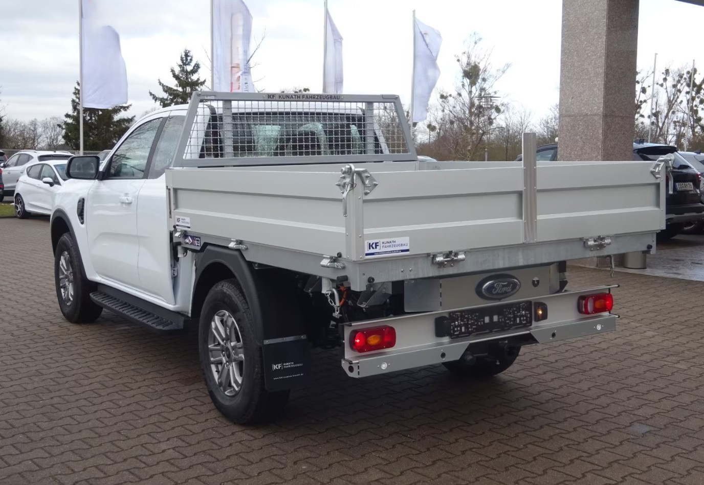 FORD Ranger XLT 3.0 Eco Blue e-4WD Automat mit Drei-Seitenkipper-image-3