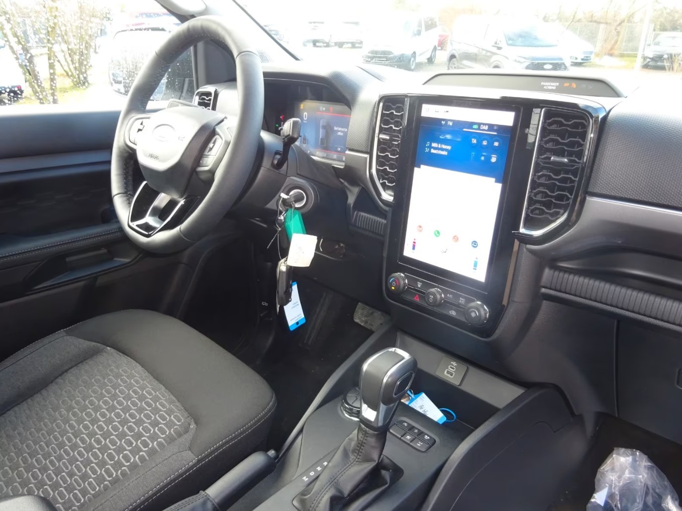 FORD Ranger XLT 3.0 Eco Blue e-4WD Automat mit Drei-Seitenkipper-image-11