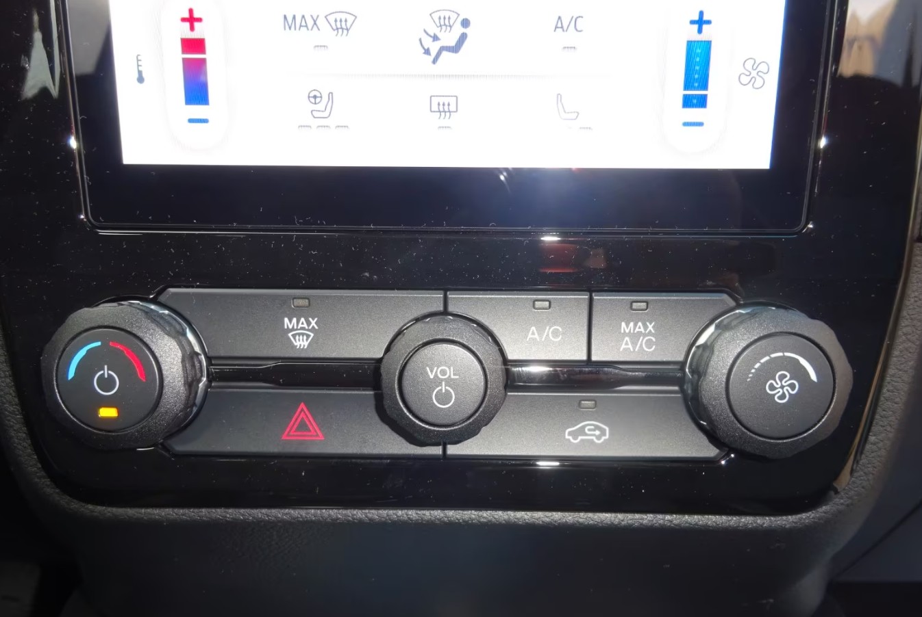 FORD Ranger XLT 3.0 Eco Blue e-4WD Automat mit Drei-Seitenkipper-image-15
