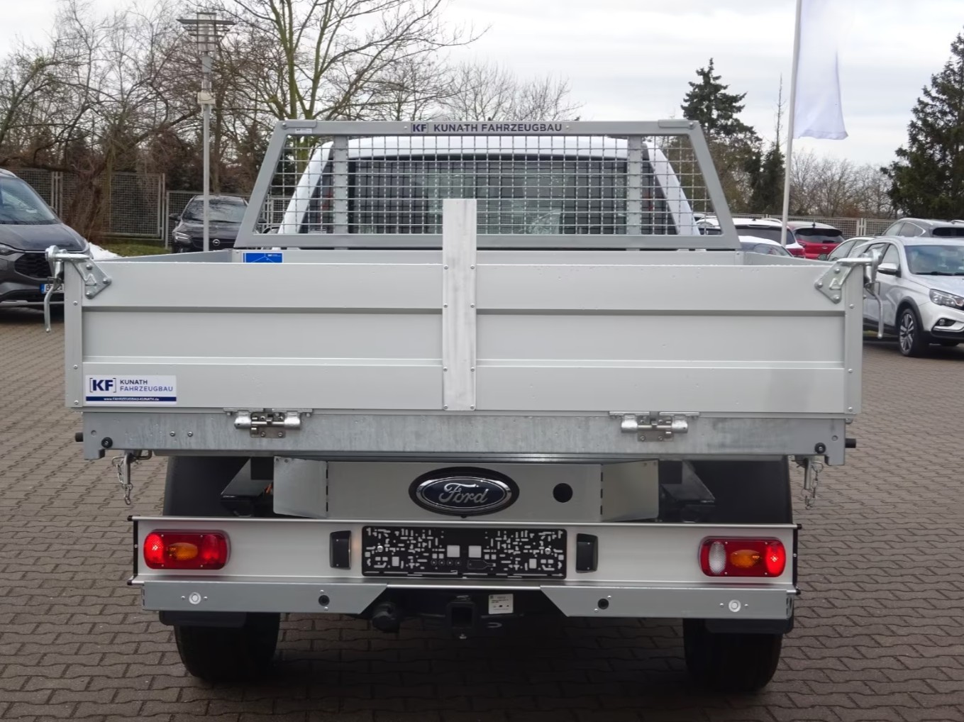 FORD Ranger XLT 3.0 Eco Blue e-4WD Automat mit Drei-Seitenkipper-image-4