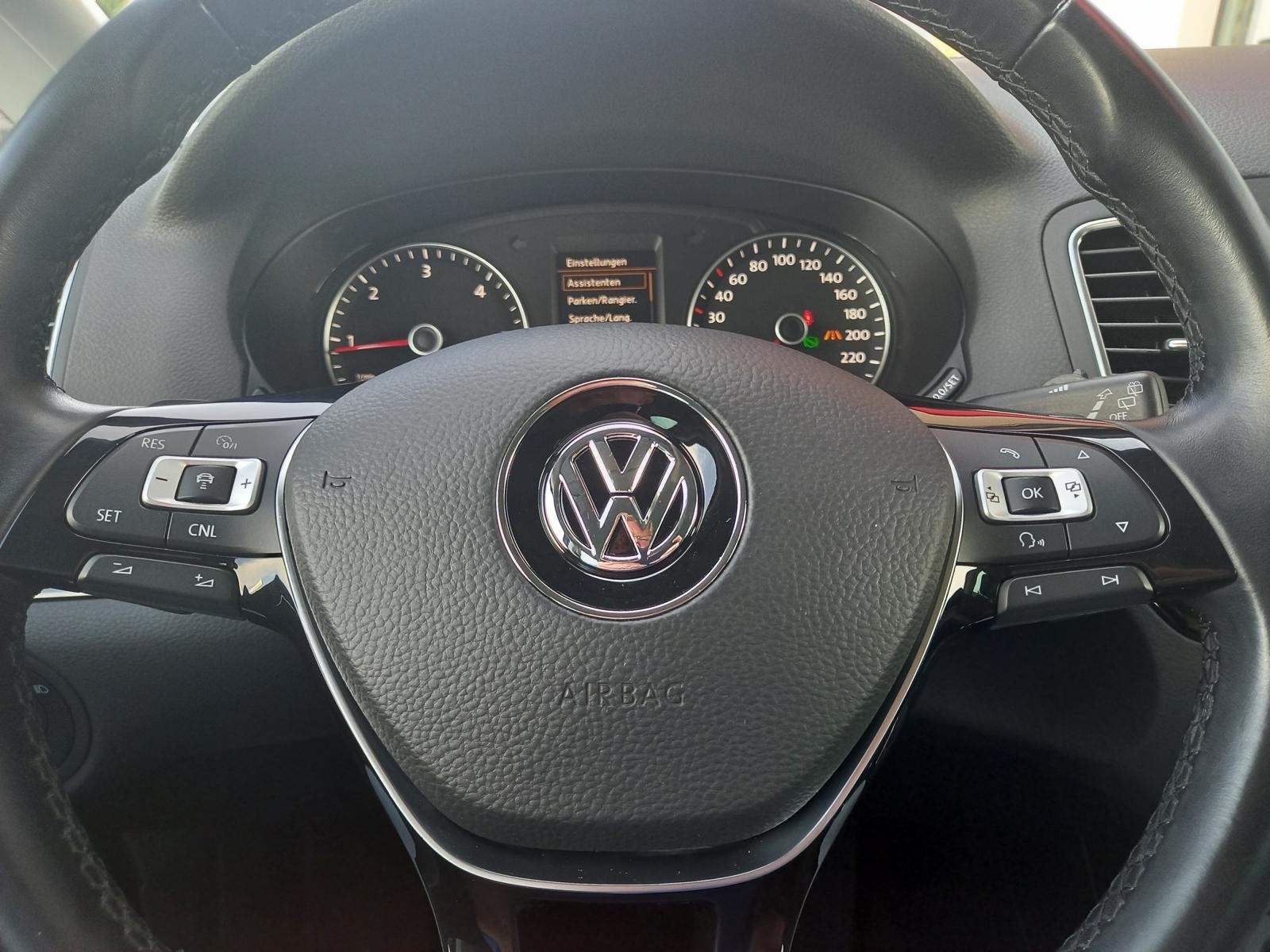 VW Sharan 2.0 TDI BMT Highline 4Motion DSG-image-5