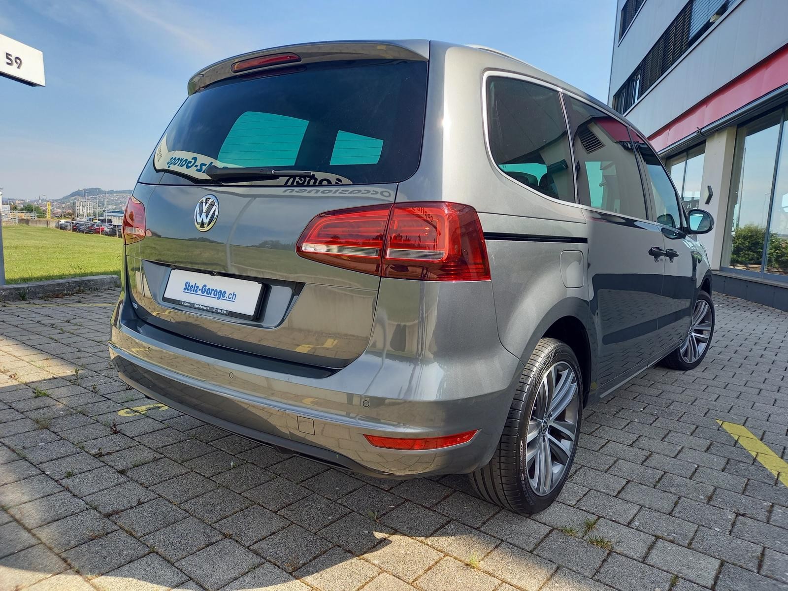 VW Sharan 2.0 TDI BMT Highline 4Motion DSG-image-1
