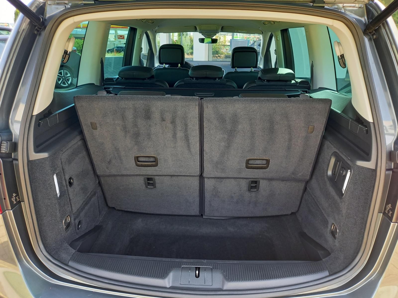 VW Sharan 2.0 TDI BMT Highline 4Motion DSG-image-18