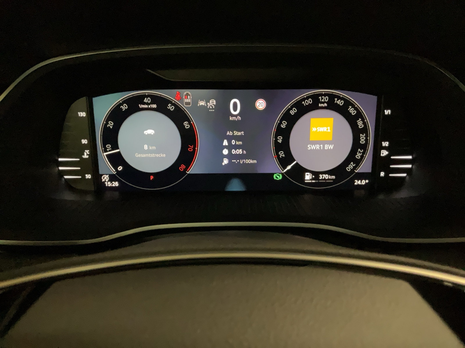 SKODA Octavia Combi 2.0 TSI DSG Selection 4x4-image-13