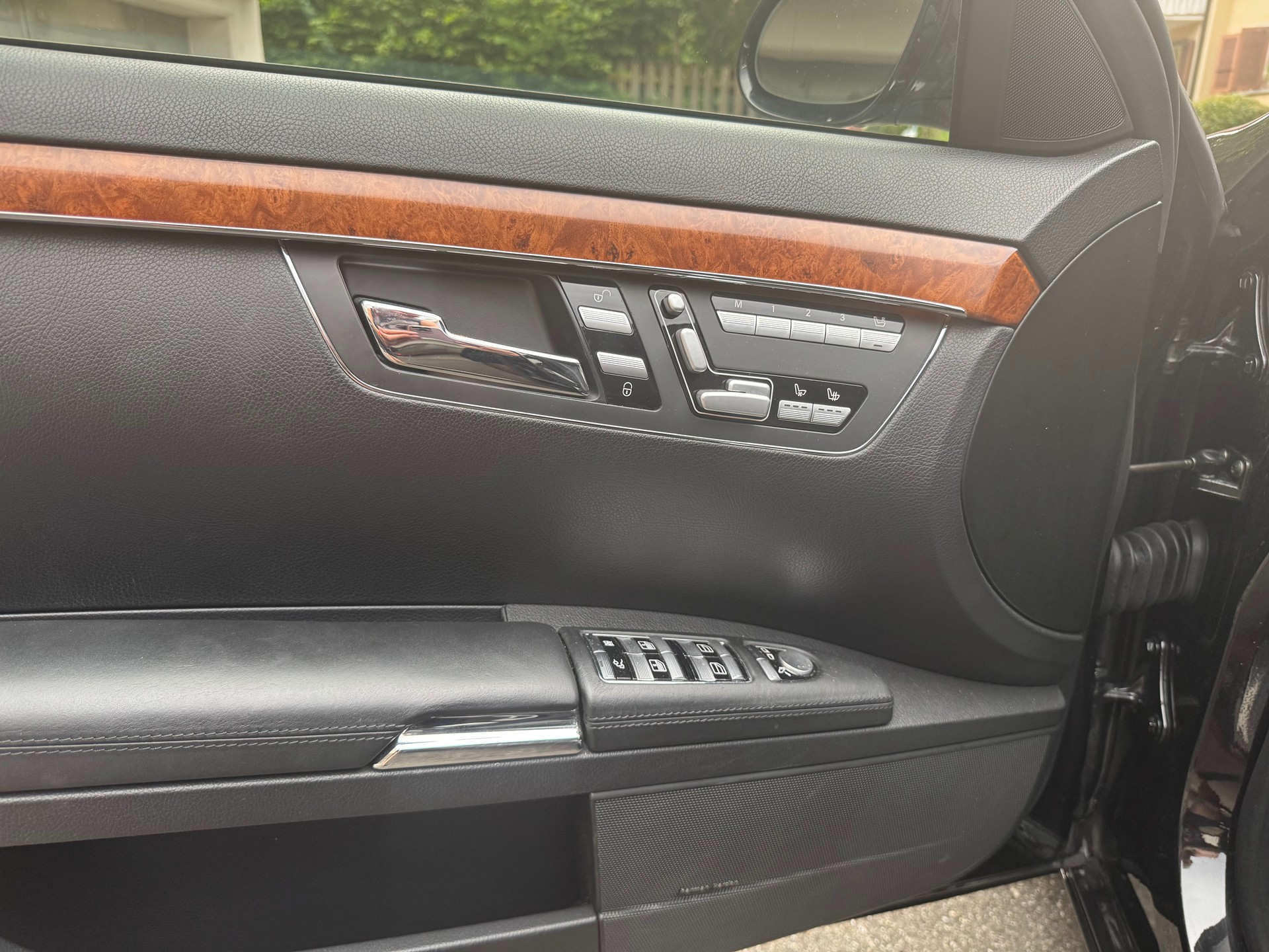 MERCEDES-BENZ S 500 7G-Tronic-image-9